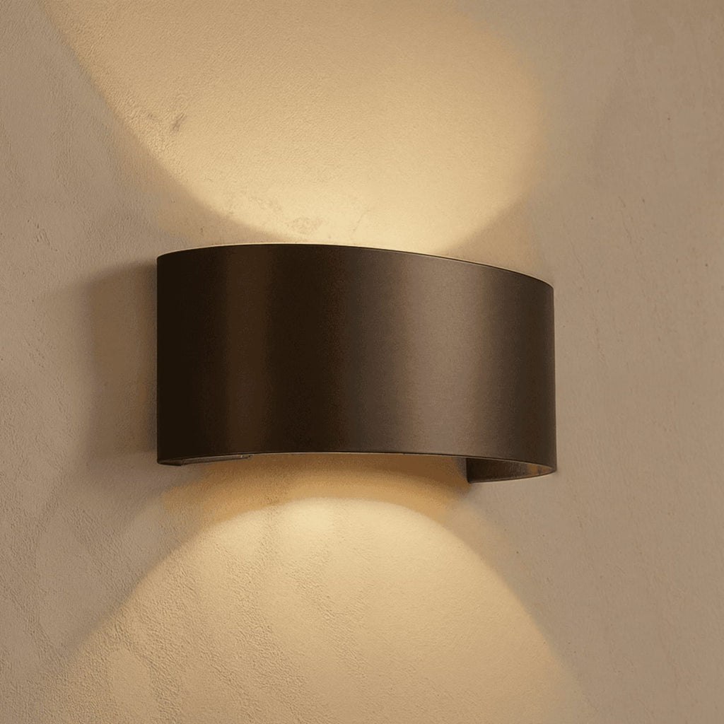 Minimalist Aluminum Wall Light With Warm LED Glow — James New York