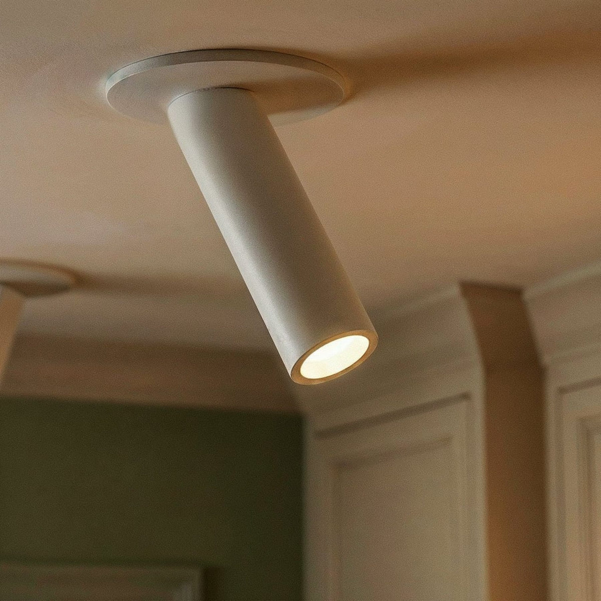 Modern Aluminum Cylinder Track Head Ceiling Light — James New York